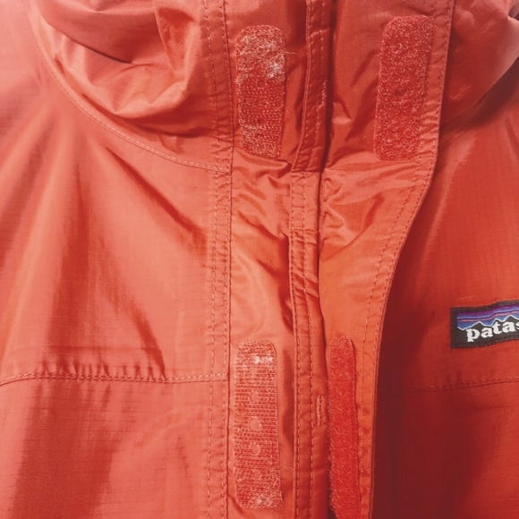 Patagonia Windbreaker - Picture 9 of 17